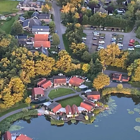 Uniek In Rustige En Groene Omgeving