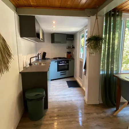 Chalet Uniek In Rustige En Groene Omgeving